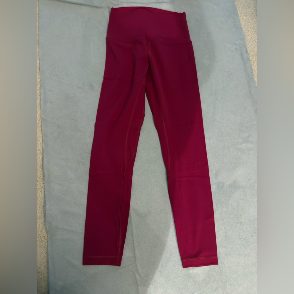 Align 25” - Ruby Red - Size 4 - Picture 3 of 7